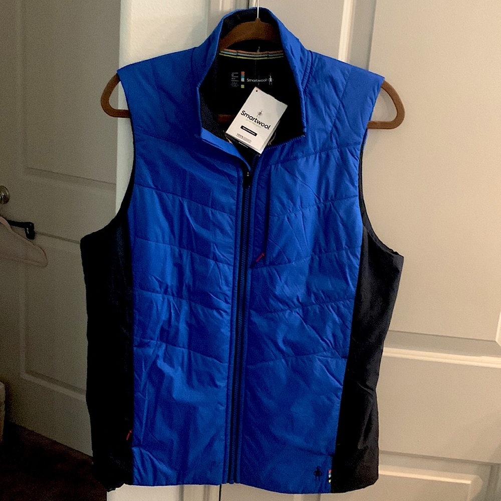 🎈NWT Smartwool vest medium 
 smart loft X 60 light weight